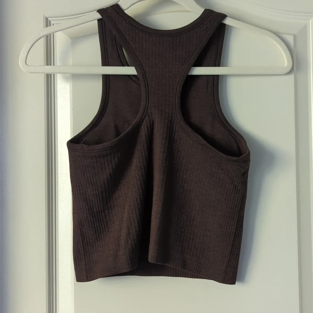Lululemon Ebb to Street Cropped Racerback Tank Top Espresso - Size 4 - Picture 7 of 9
